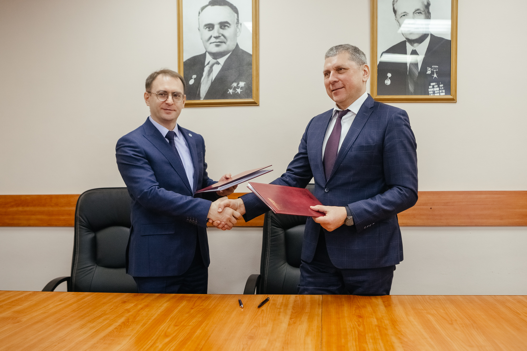 Подписание соглашения между Авиакором и ПИАШ